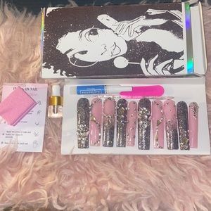 Beautiful homemade press on nails